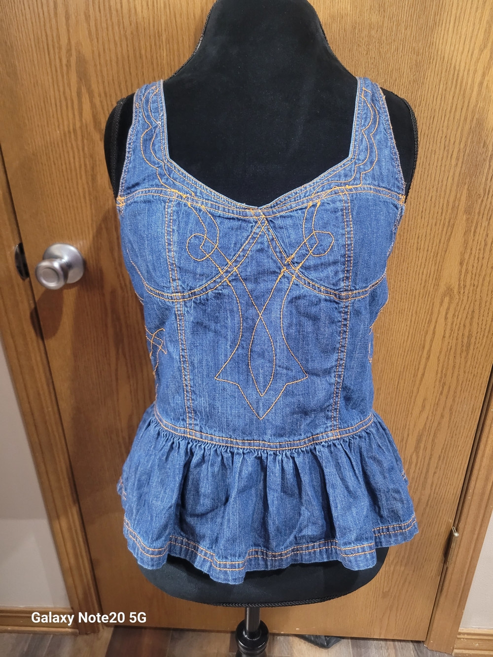 Pilcro Anthropologie Denim Peplum Bustier Top Sz M Embroidered Western EUC - Picture 2 of 9